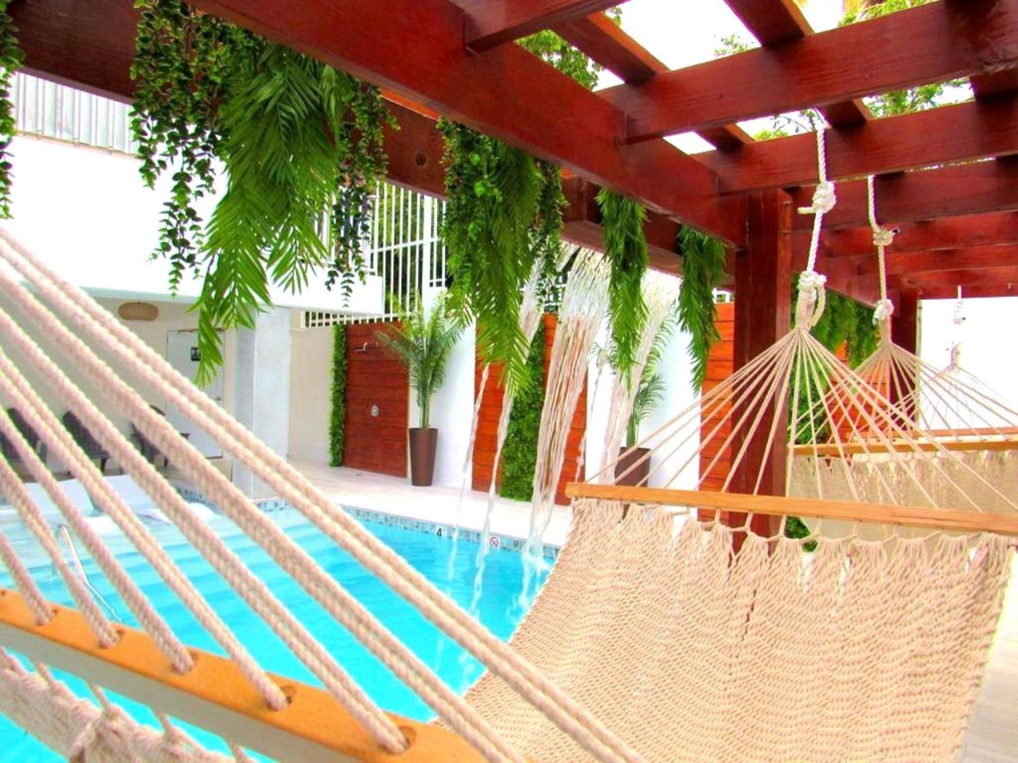 Nautilus By La Jamaca Hotels-Downtown La Parguera Lajas Luaran gambar